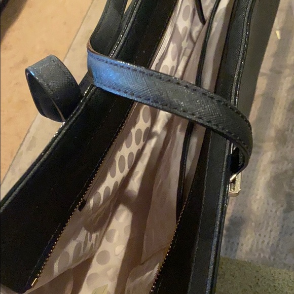 Kate Spade Tote - Picture 3 of 5